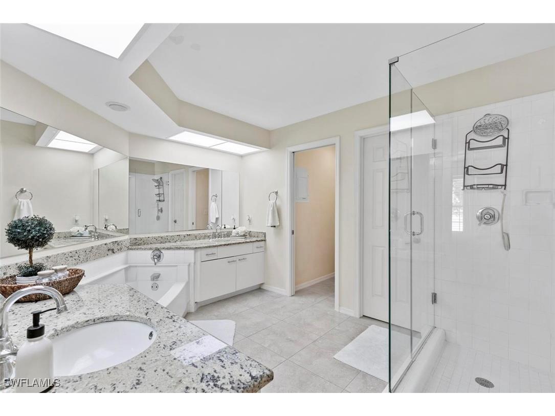 6680 Ilex Circle #3D Naples FL 34109 225075268 image12