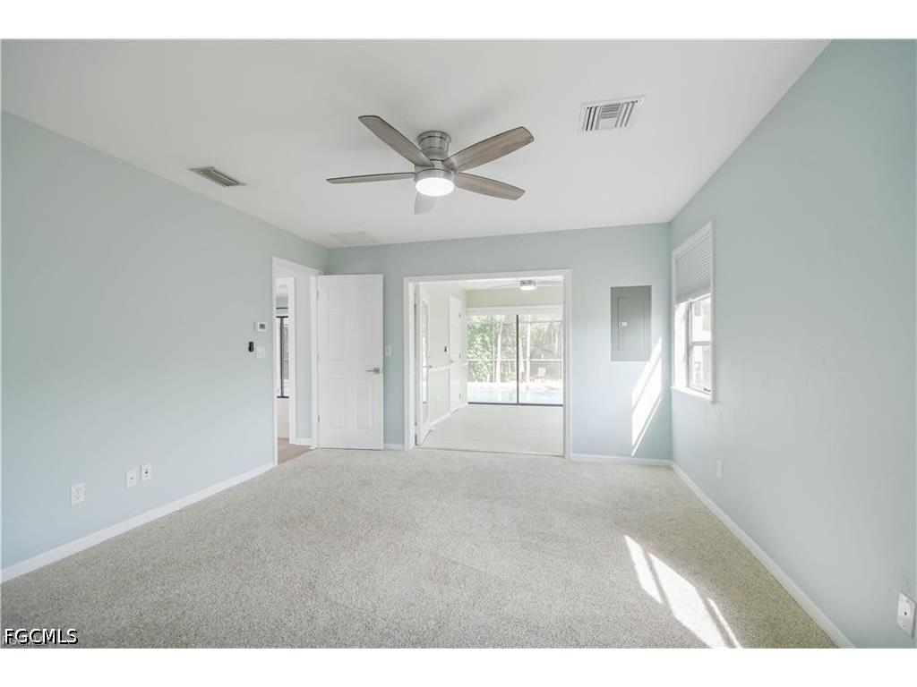 6686 Kestrel Circle Fort Myers FL 33966 2026014858 image15