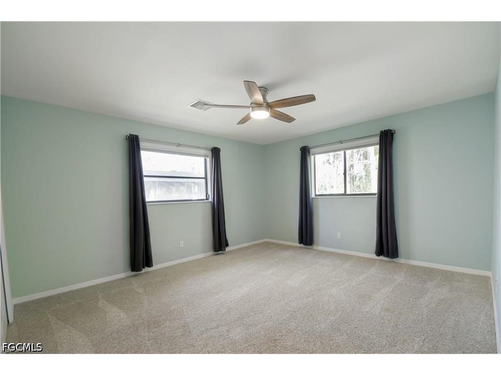 6686 Kestrel Circle Fort Myers FL 33966 2026014858 image17