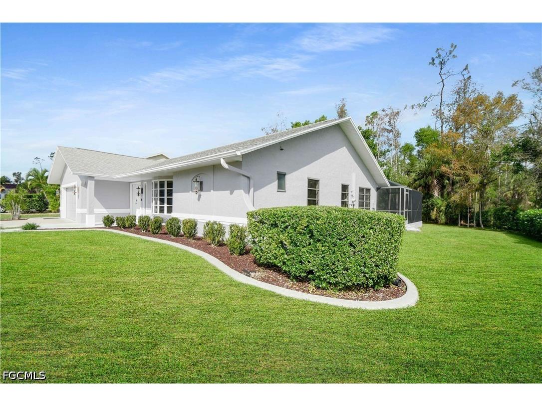 6686 Kestrel Circle Fort Myers FL 33966 2026014858 image3