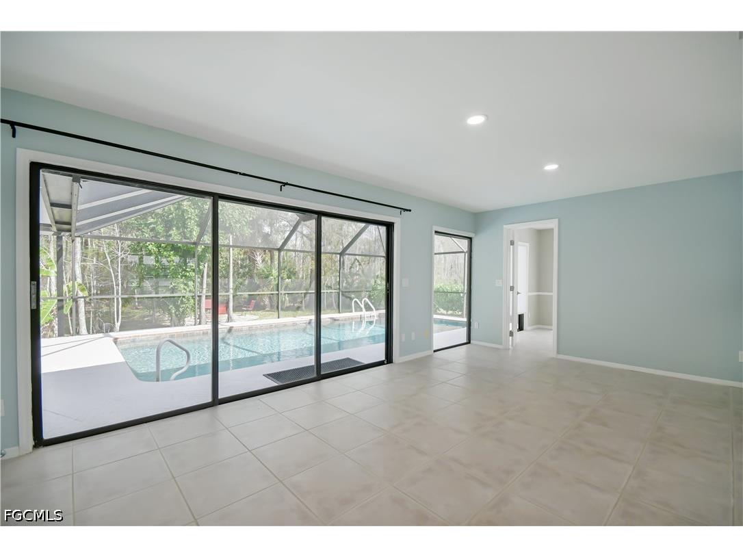 6686 Kestrel Circle Fort Myers FL 33966 2026014858 image9