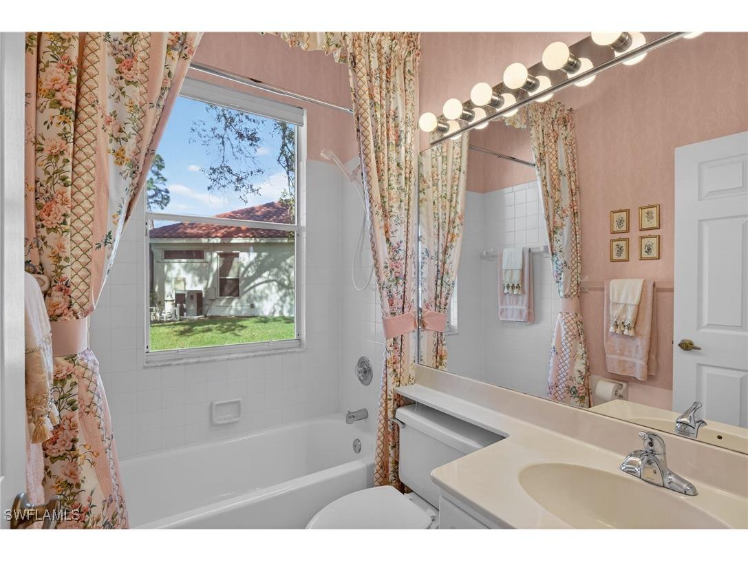 6687 Huntley Lane S Naples FL 34104 226001640 image23