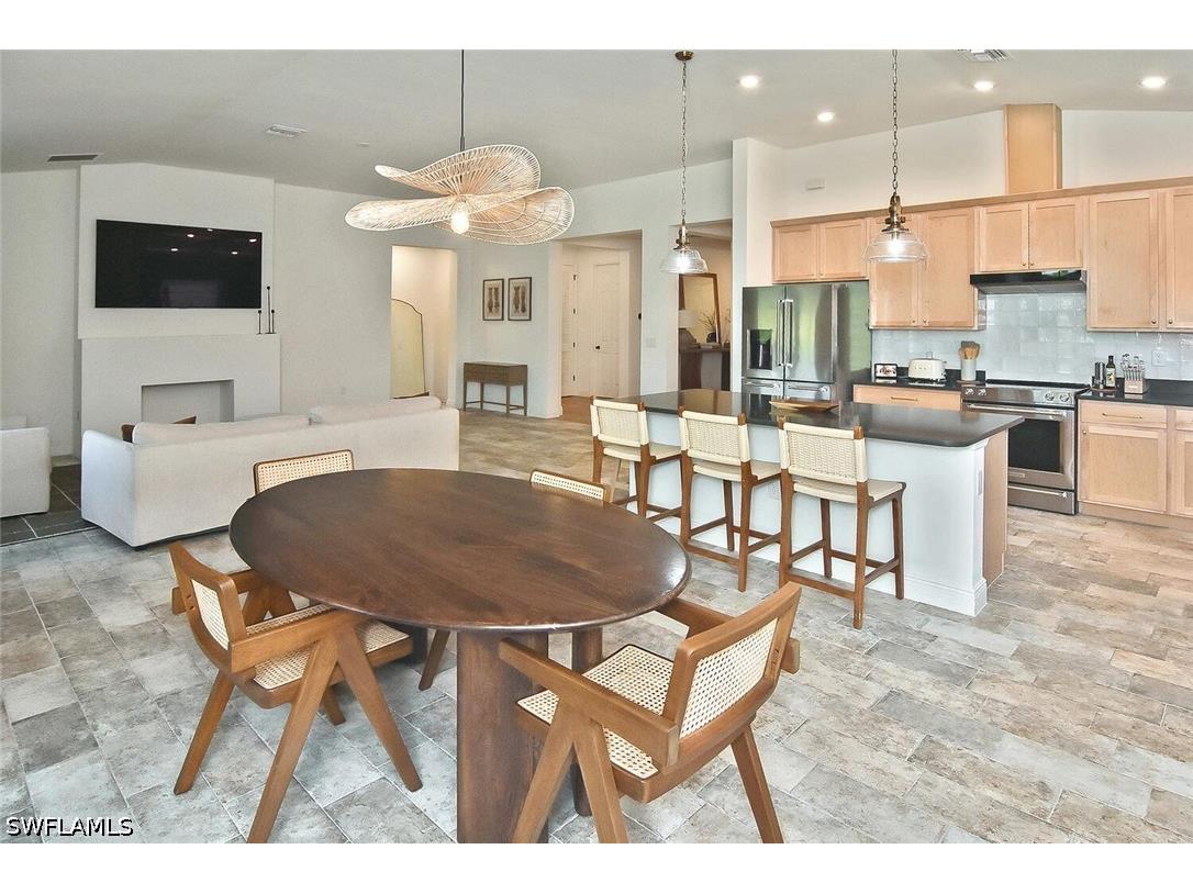 6688 Estero Bay Drive Fort Myers FL 33908 226017400 image10