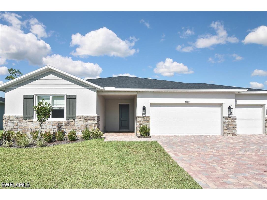 6688 Estero Bay Drive Fort Myers FL 33908 226017400 image2