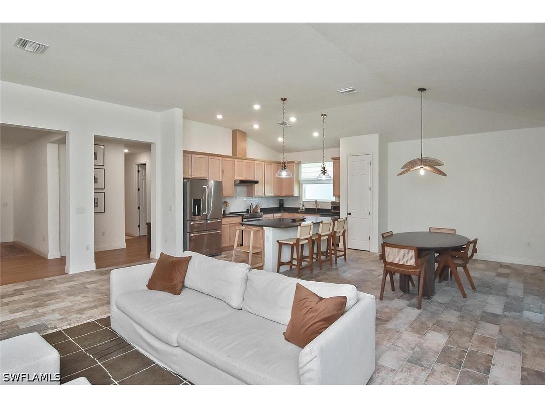 6688 Estero Bay Drive Fort Myers FL 33908 226017400 image8
