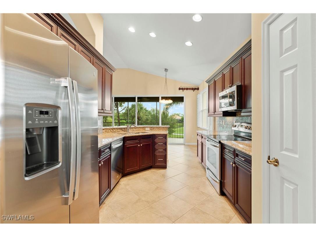 6689 Alden Woods Circle #202 Naples FL 34113 226002622 image9