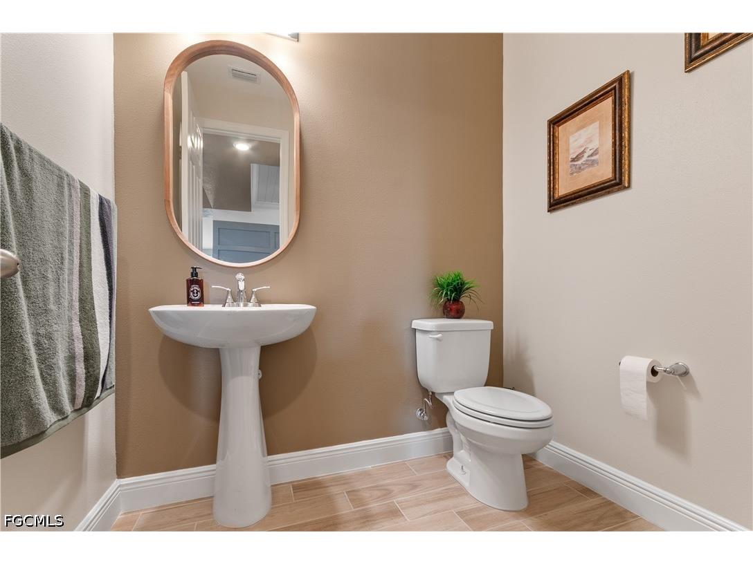 6692 Estero Bay Drive Fort Myers FL 33908 2026016989 image21