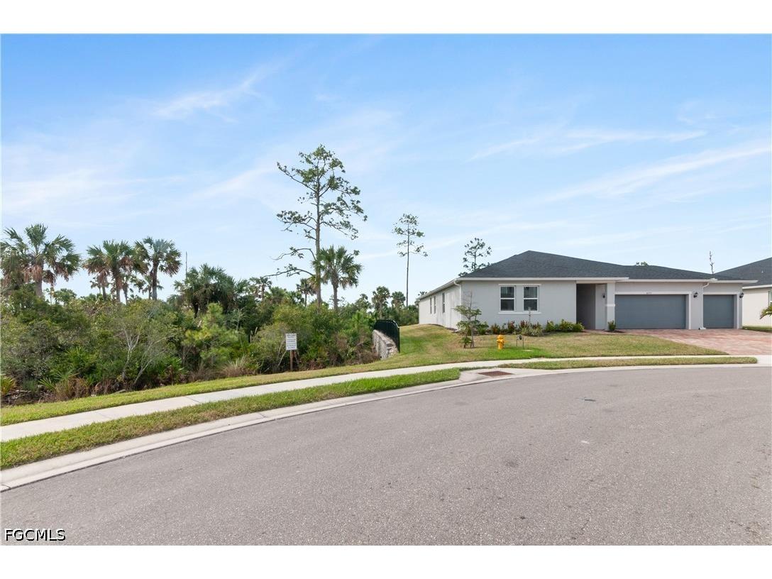 6692 Estero Bay Drive Fort Myers FL 33908 2026016989 image30