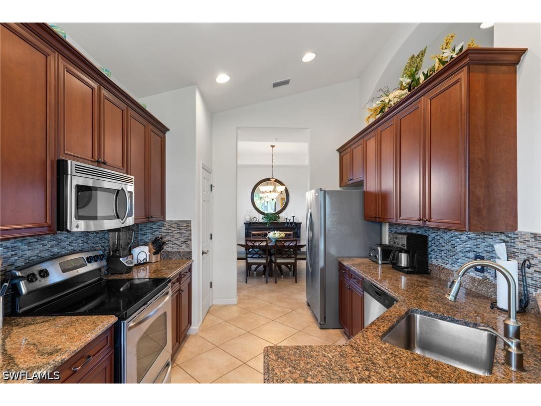 6693 Alden Woods Circle #202 Naples FL 34113 226018565 image6