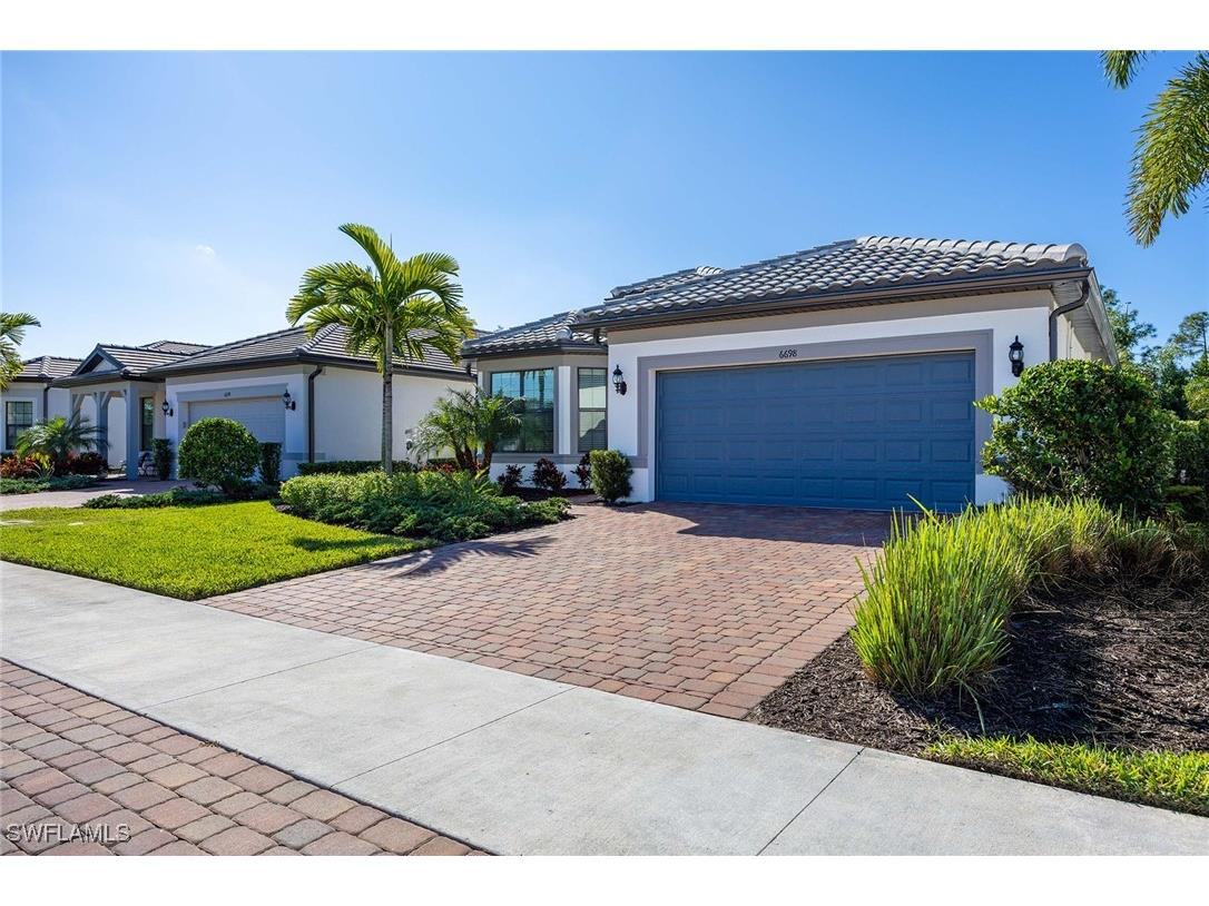 6698 Pennyroyal Drive Naples FL 34114 225082316 image1