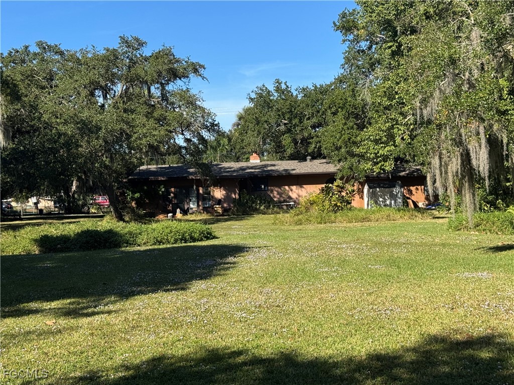 67 E Mariana Avenue North Fort Myers FL 33917 2025024841 image21