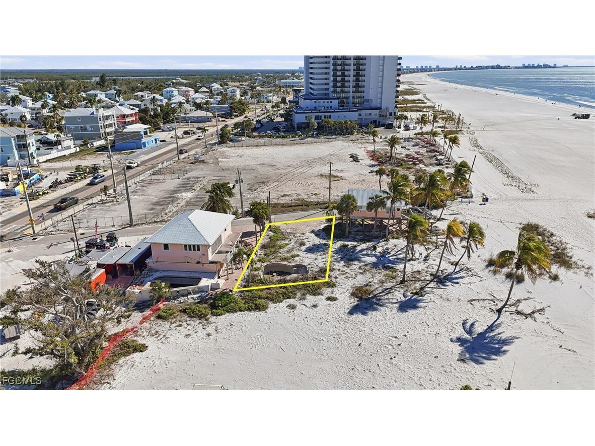 67 Miramar Street Fort Myers Beach FL 33931 2026002686 image3