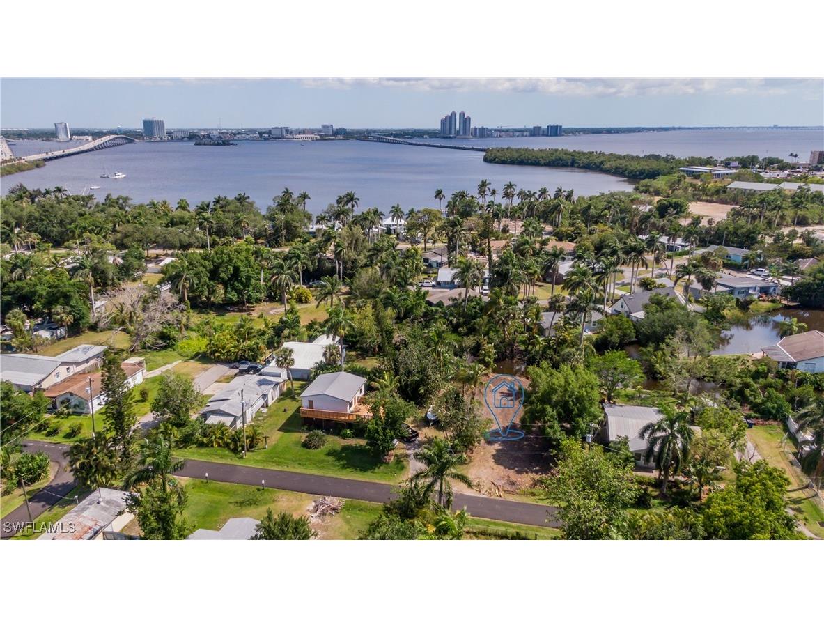67 Oak Street North Fort Myers FL 33903 225060197 image10