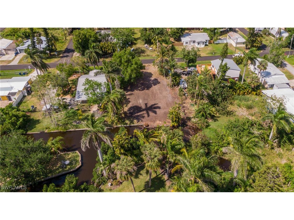 67 Oak Street North Fort Myers FL 33903 225060197 image3