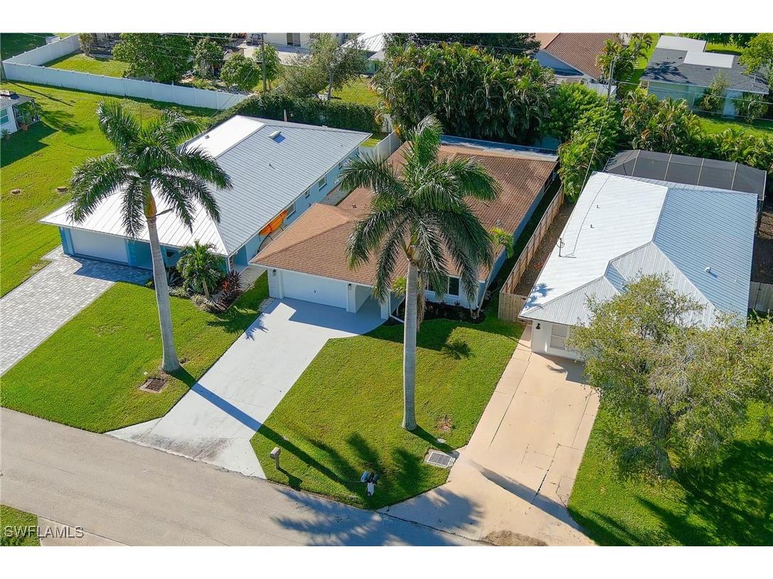 670 103rd Avenue N Naples FL 34108 225071920 image24