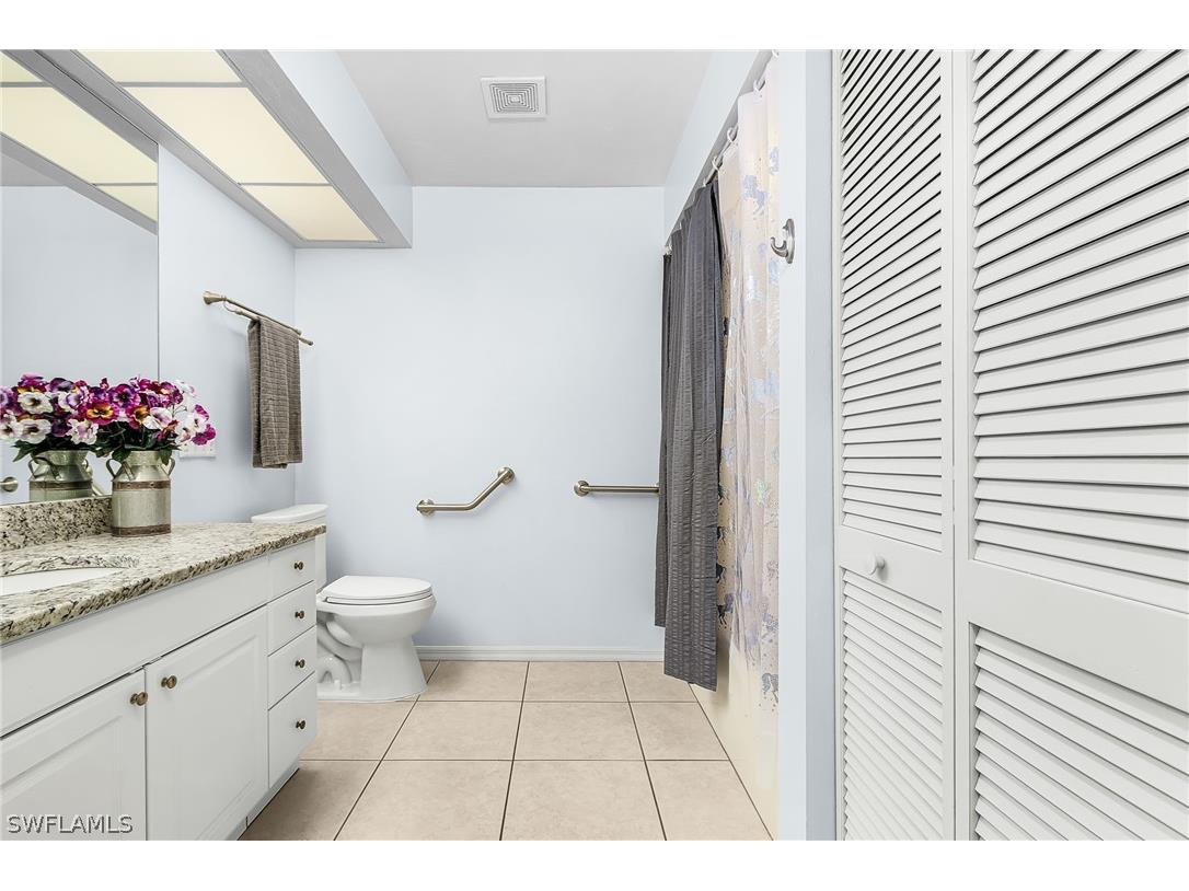 670 27th Street NW Naples FL 34120 226006057 image22