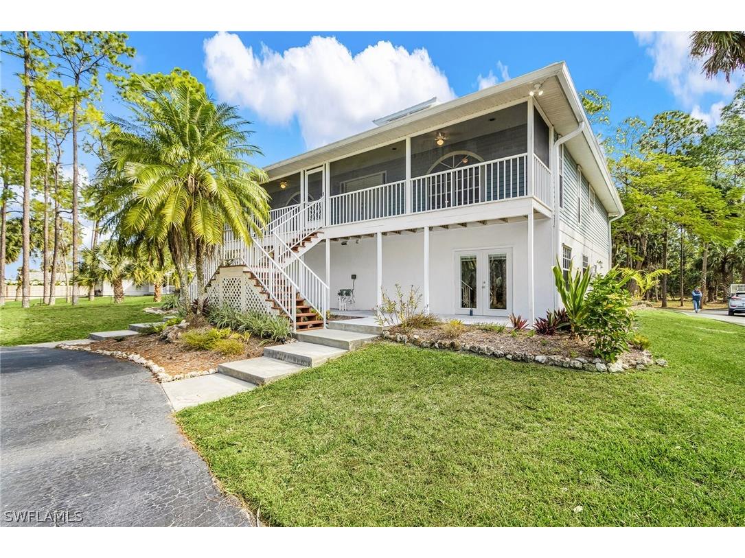 670 27th Street NW Naples FL 34120 226006057 image3