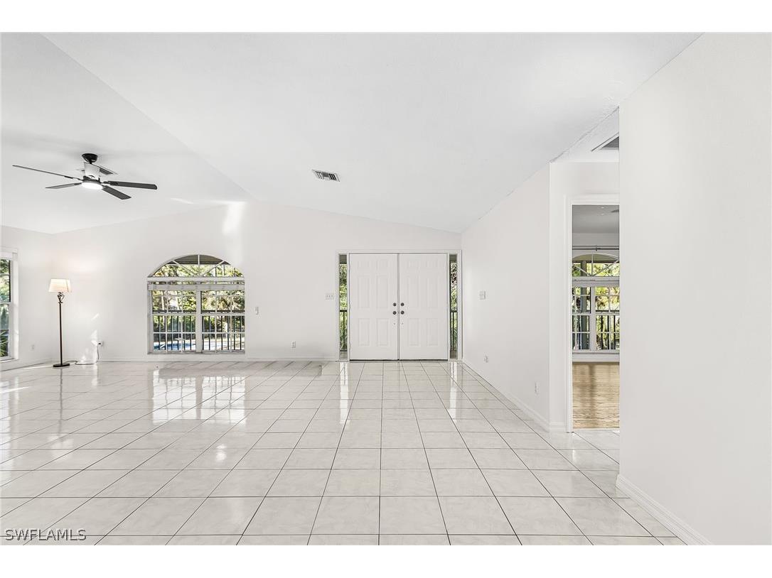 670 27th Street NW Naples FL 34120 226006057 image5