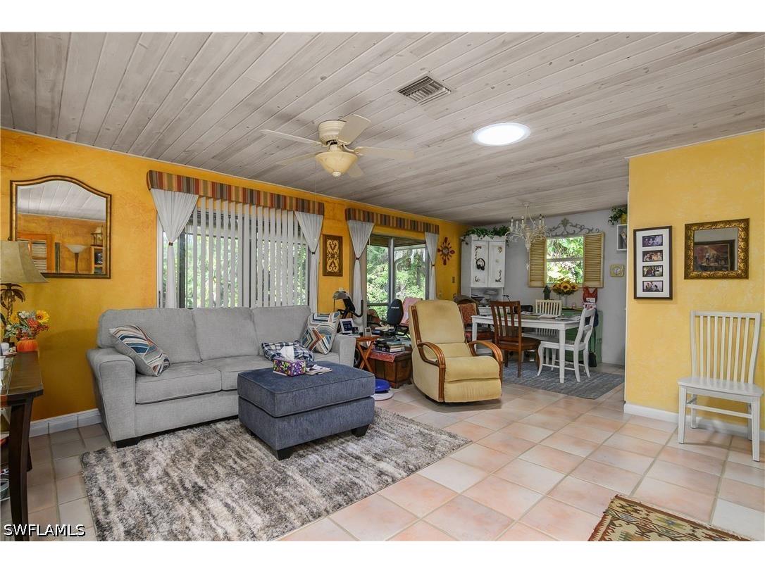 670 7th Street SW Naples FL 34117 226013529 image10