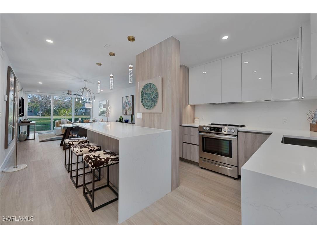 670 Broad Avenue S #J670 Naples FL 34102 225072866 image3