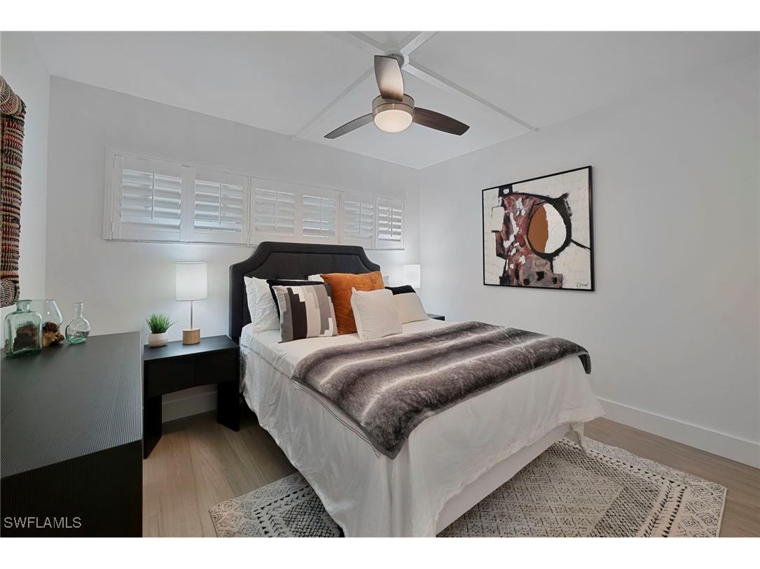 670 Broad Avenue S #J670 Naples FL 34102 225072866 image8