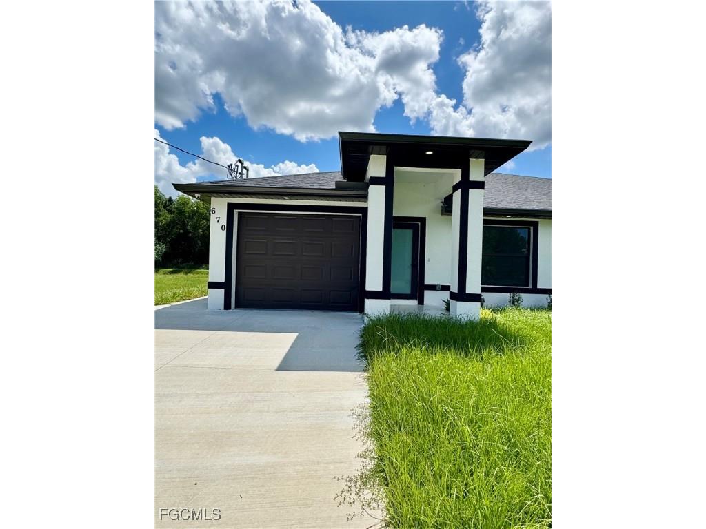670 Chemstrand Street E Lehigh Acres FL 33974 2025013377 image1