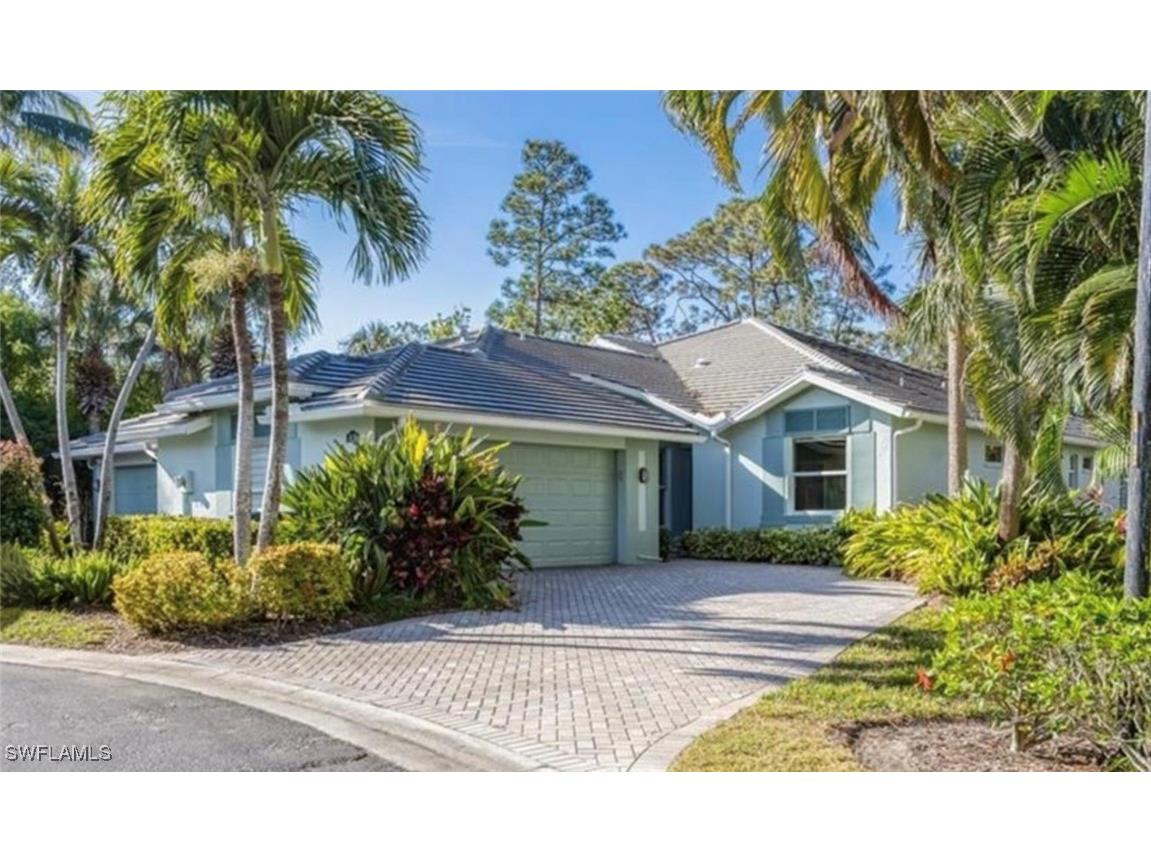 670 Catamaran Court Naples FL 34110 225011678 image1