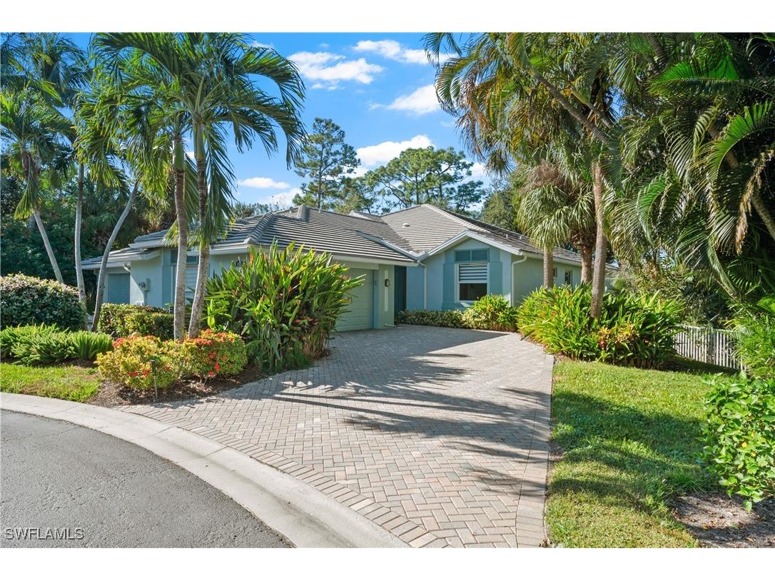 670 Catamaran Court Naples FL 34110 225080340 image1