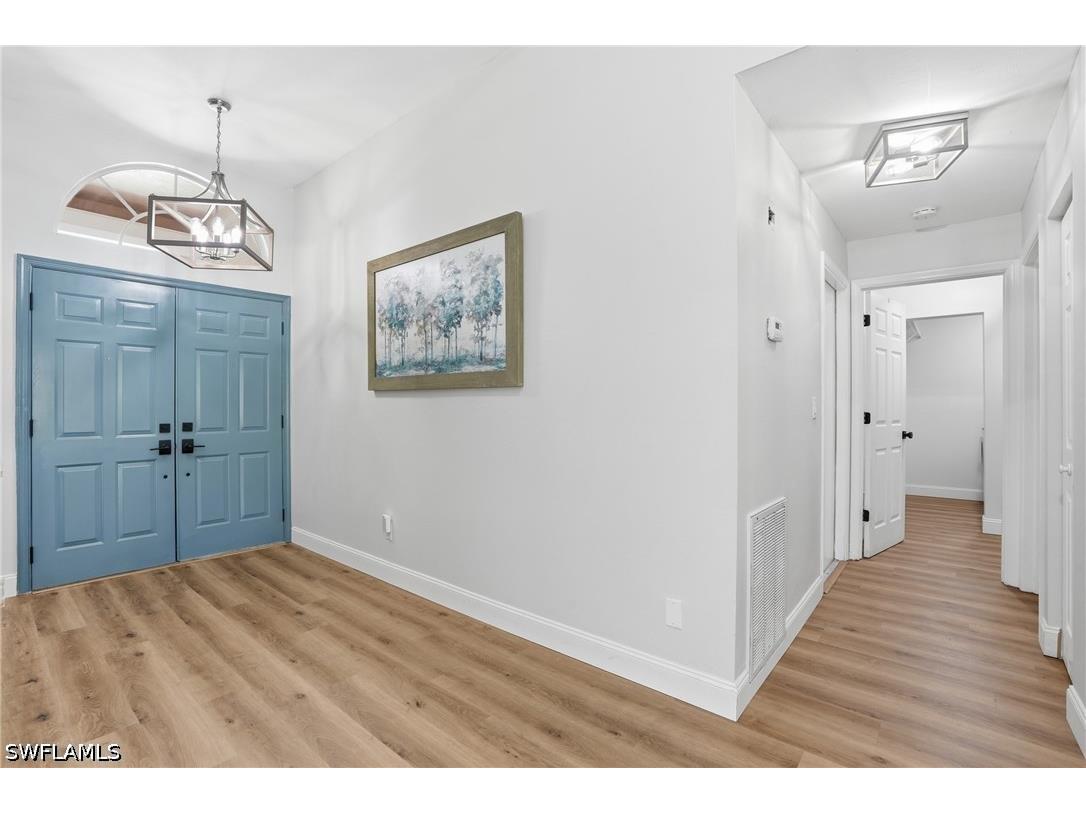 670 Lambton Lane Naples FL 34104 226023599 image2