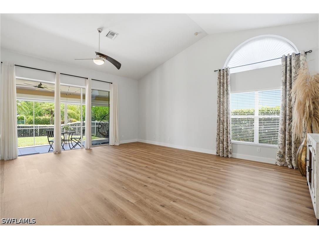 670 Lambton Lane Naples FL 34104 226023599 image4