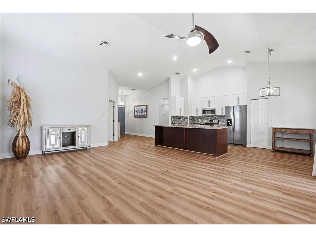 670 Lambton Lane Naples FL 34104 226023599 image5