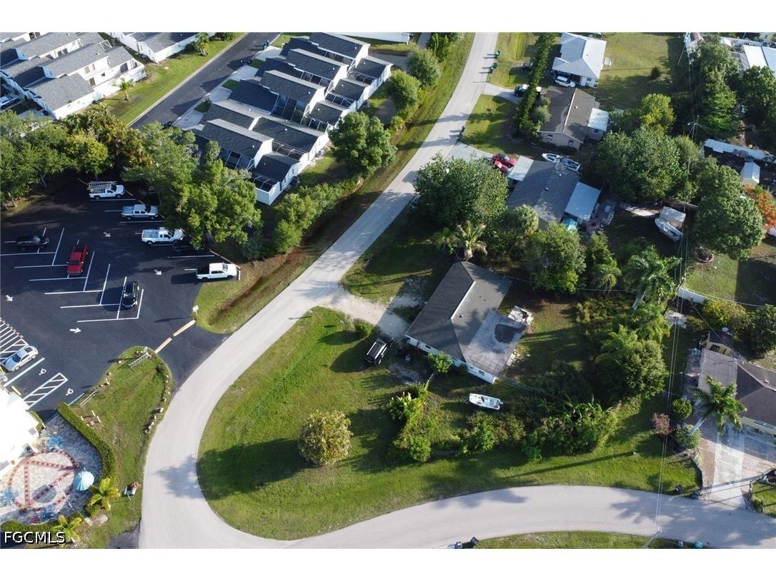 6701 Fiesta Lane Fort Myers FL 33919 2026022114 image9