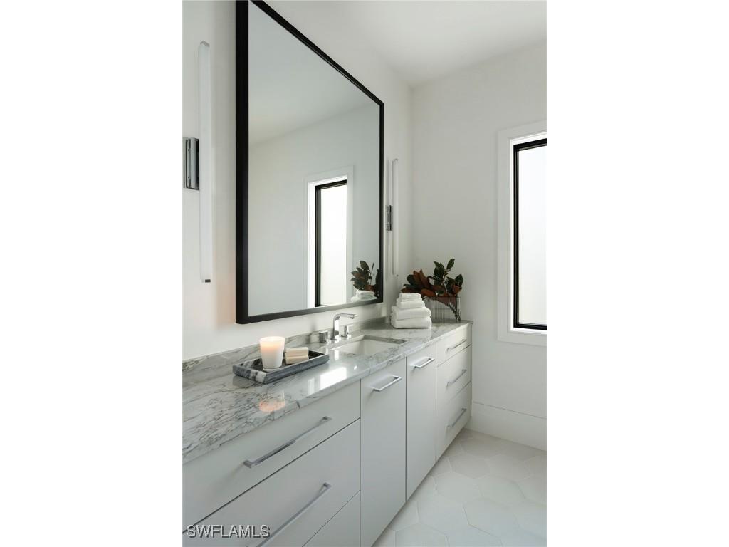 6704 Newport Road Naples FL 34109 225072391 image27