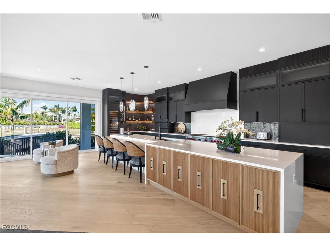 6707 Daniel Court Fort Myers FL 33908 2025026262 image10