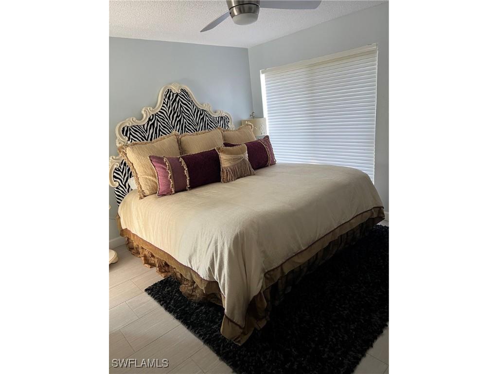 671 100th Avenue N Naples FL 34108 224055793 image9