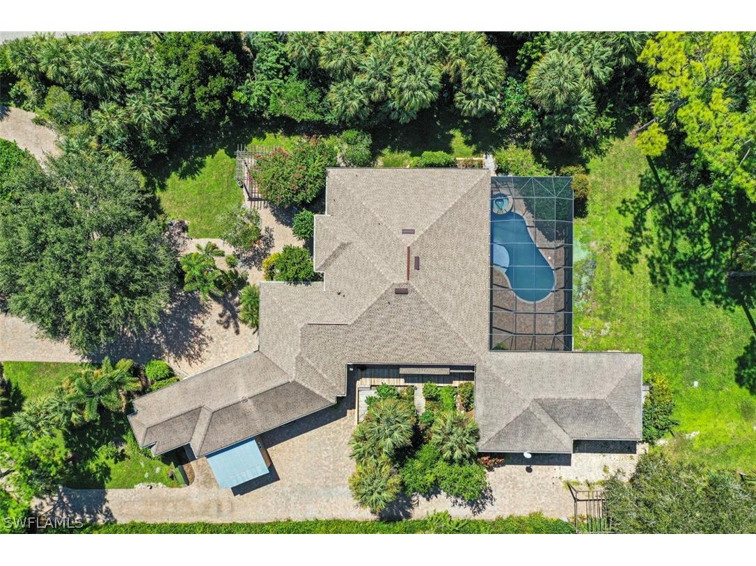 671 21st Street NW Naples FL 34120 224054391 image1