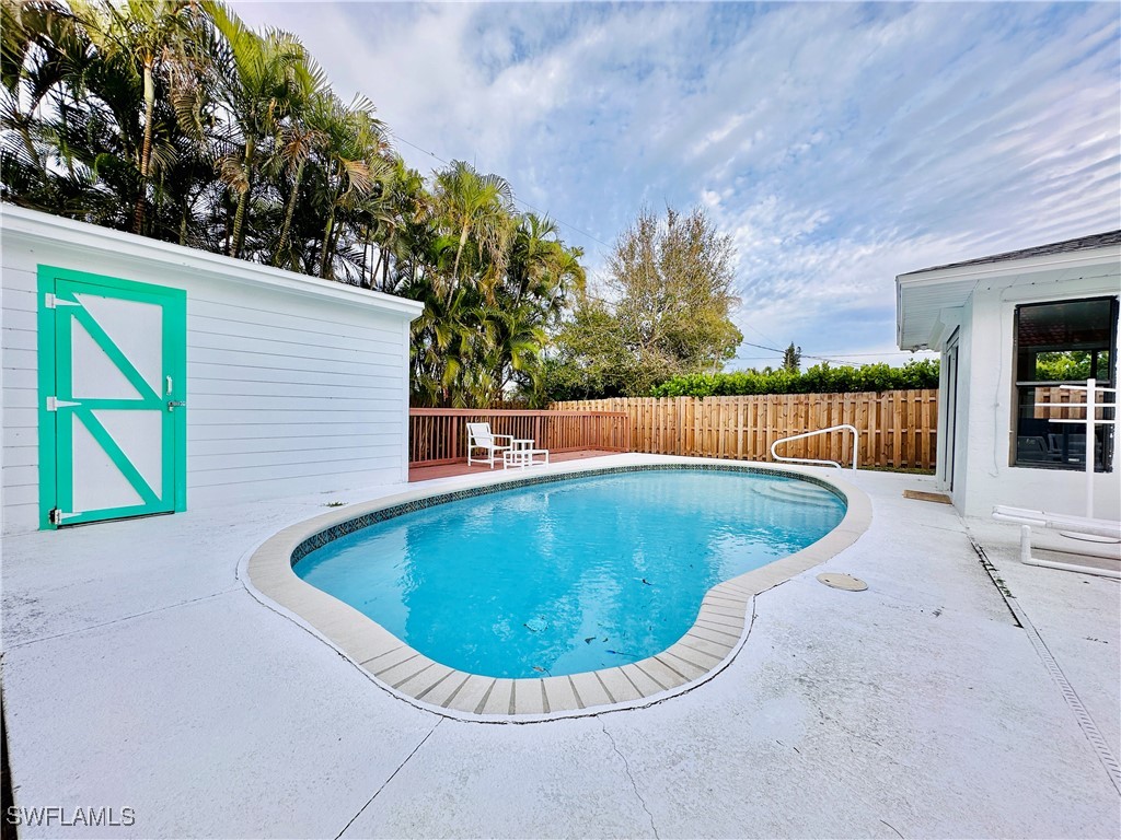 671 94th Avenue N Naples FL 34108 225066457 image16