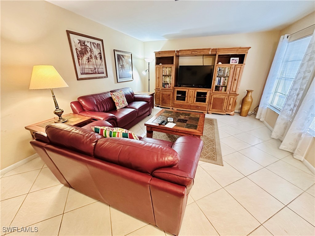 671 94th Avenue N Naples FL 34108 225066457 image4