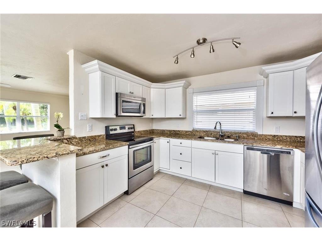 671 98th Avenue N Naples FL 34108 226010909 image6
