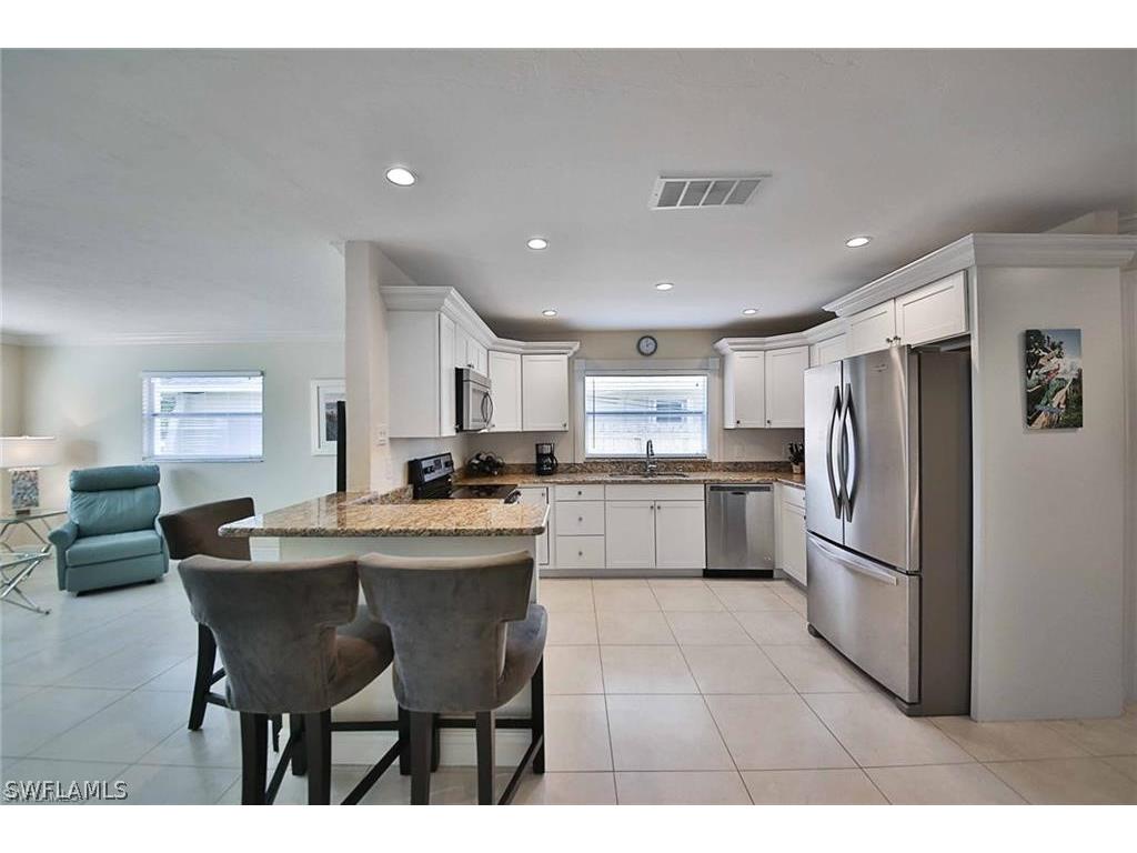 671 98th Avenue N Naples FL 34108 226010909 image8