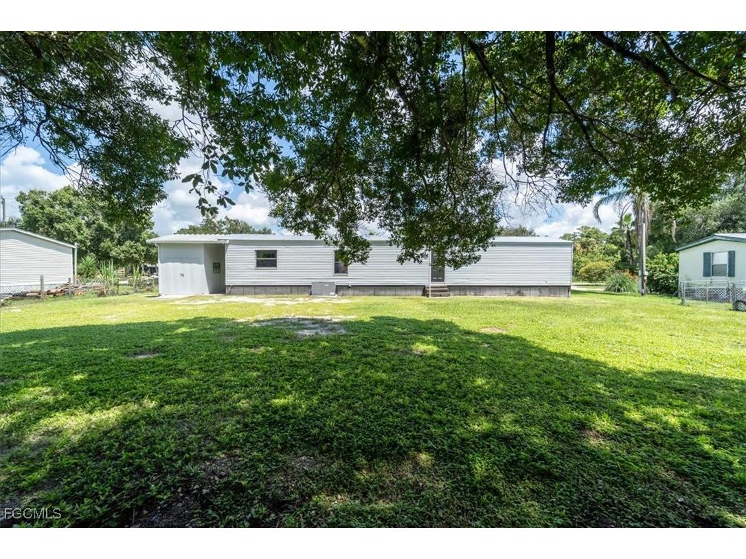 671 Bennett Avenue Labelle FL 33935 2026005983 image19