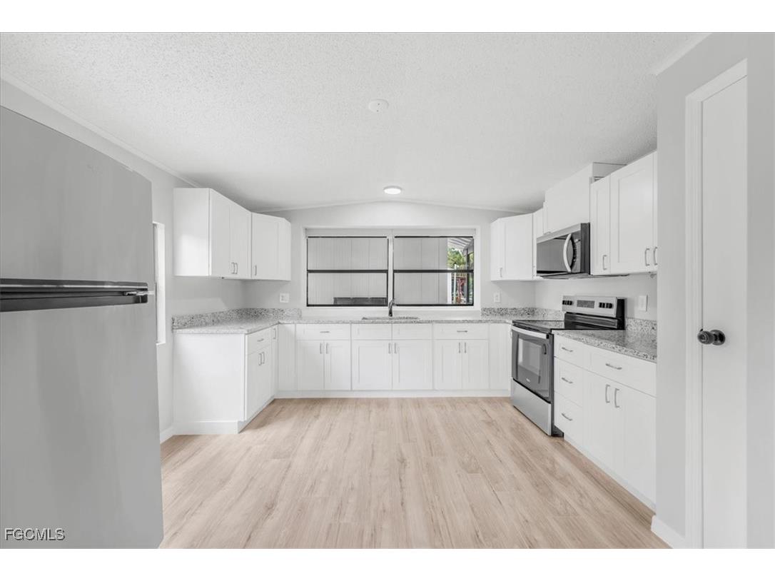 671 Bennett Avenue Labelle FL 33935 2026005983 image6