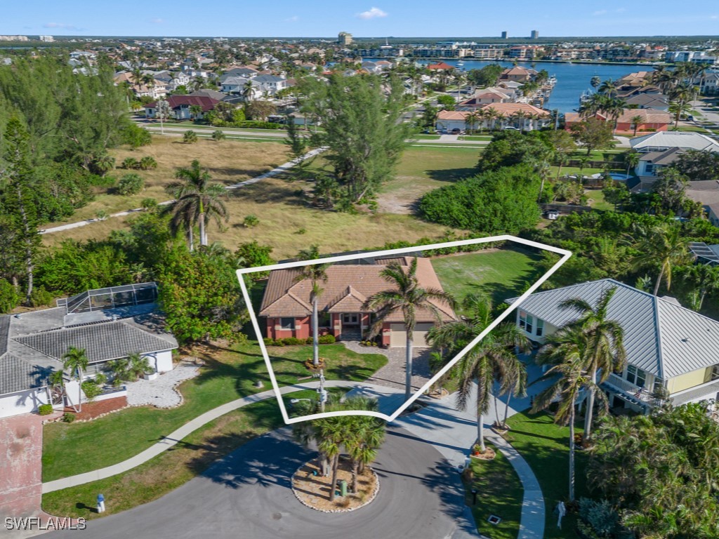 671 Diplomat Court Marco Island FL 34145 224094841 image1