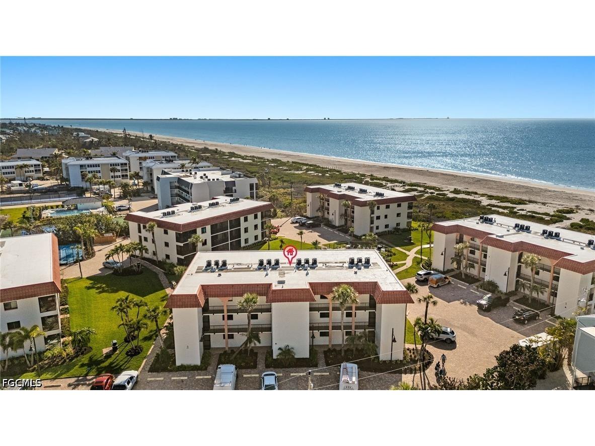 671 E Gulf Drive #2C2 Sanibel FL 33957 2026016820 image1