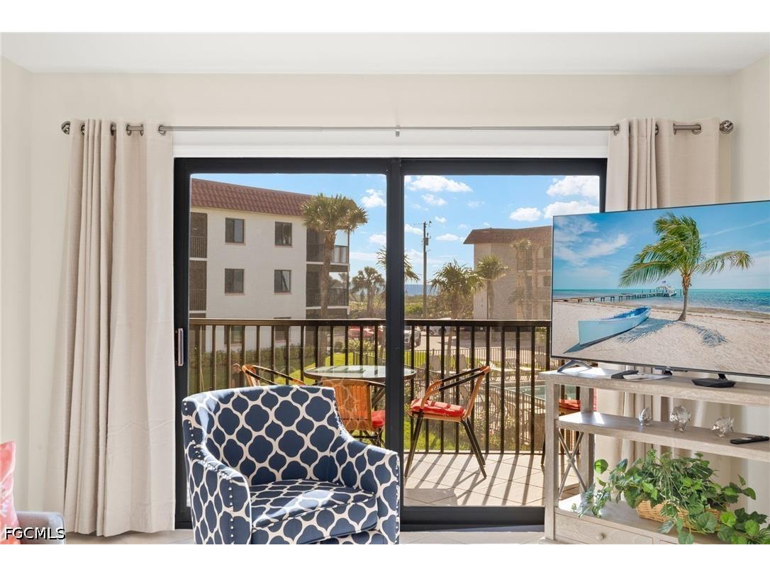 671 E Gulf Drive #2C2 Sanibel FL 33957 2026016820 image12