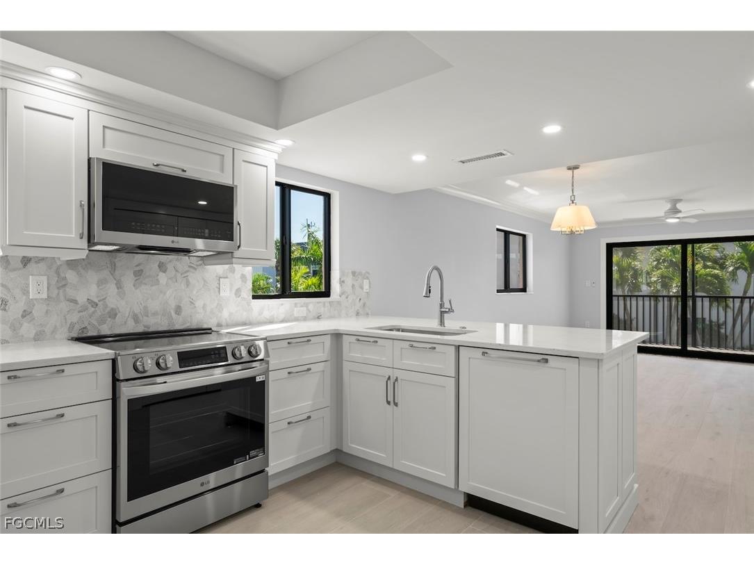 671 E Gulf Drive #3D2 Sanibel FL 33957 2026013926 image5