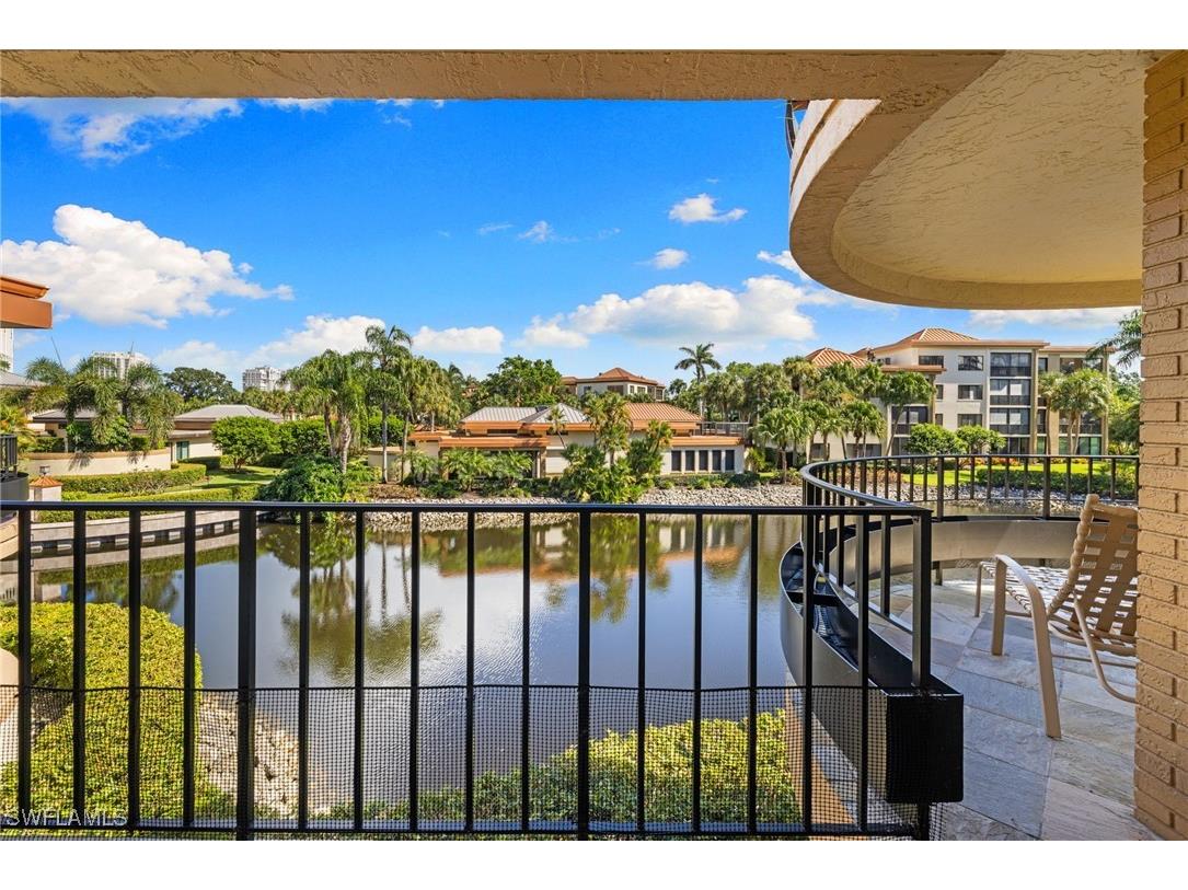 6710 Pelican Bay Boulevard #422 Naples FL 34108 225078069 image38