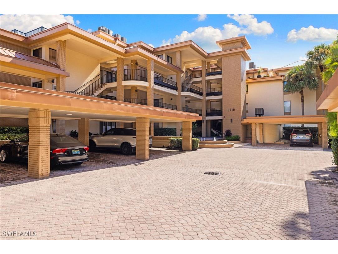 6710 Pelican Bay Boulevard #422 Naples FL 34108 225078069 image40