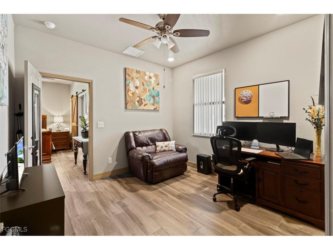 6711 Matt Pledger Court North Fort Myers FL 33917 2025019418 image14