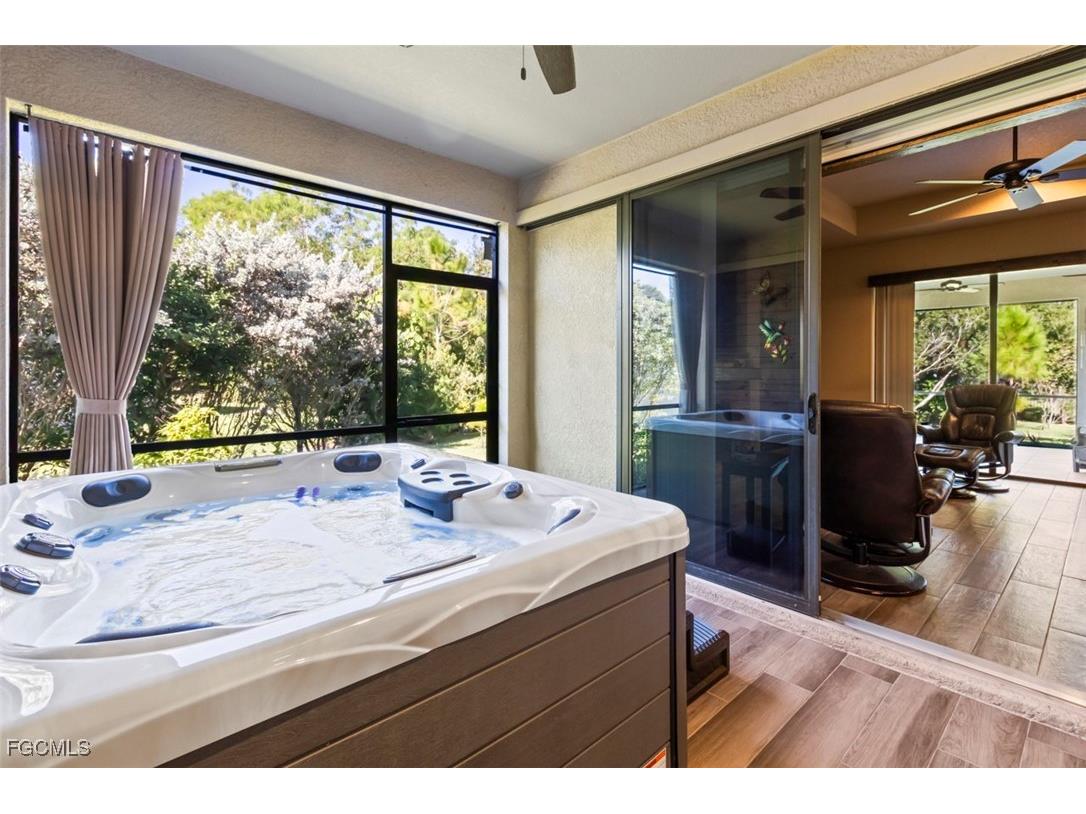 6711 Matt Pledger Court North Fort Myers FL 33917 2025019418 image35